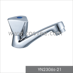 鋅合金主體、手輪、手柄