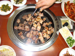 供應，韓式燒烤爐