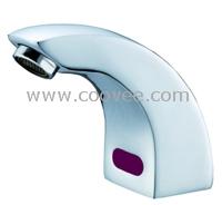 供應感應水龍頭