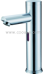 供應感應水龍頭