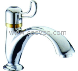 供應水咀龍頭