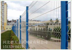 供应桃形柱护栏铁路护拦网公路护栏网机场小区体育场护栏网隔离网网防护网荷兰网钢板网石笼网