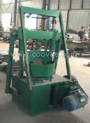 蜂窩煤機運行技巧當(dāng)然信任金衛(wèi)煤球機機廠家