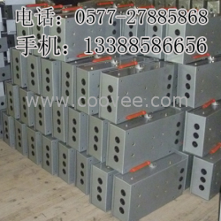 供應鐵殼負荷開關HH3-15/3