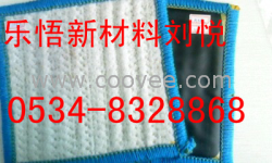 供應(yīng)膨潤(rùn)土防水毯報(bào)價(jià)防水毯廠家