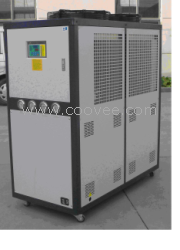供應風冷冷水機