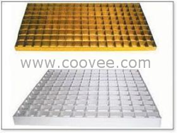 供應(yīng)鋼板網(wǎng)，鋼格板，護(hù)欄網(wǎng)，電焊網(wǎng)