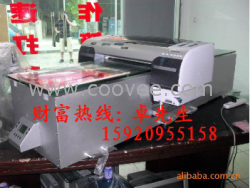 供应可直接在任何材质上打印各种彩色图片,文字,图形,色彩逼真：如金银铜铁铝板、水晶材质、木板、玻璃板