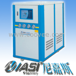 供應水冷式冷水機