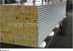 供應巖棉夾芯板