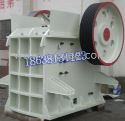 供應(yīng)pet破碎機(jī),選礦破碎機(jī),鱷式破碎機(jī),博洋機(jī)械