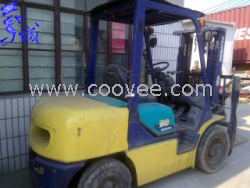 送貨上門現代HYUNDAI四輪電動平衡重叉車使用3200小時9成新4噸