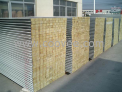 廠家供應(yīng)彩鋼夾芯板