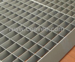 供應(yīng) 隔離防護(hù)欄 鋼格防護(hù)板 QQ1019824489