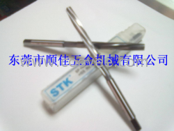 供应原装日本STK高速钢（白钢）手用铰刀RM120-0050