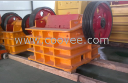 供應(yīng)顎式破碎機(jī)