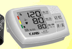 手機(jī)連接的血壓計(jì)