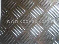 廠家低價供應不銹鋼防滑板