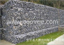 格賓網有效阻止河水沖刷