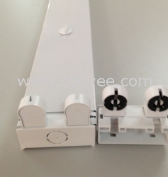 LED日光灯支架，T8双管铁支架
