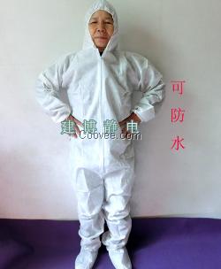 连鞋套连体隔离服 防水防油喷漆机修服