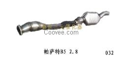 大众帕萨特B5 2.8T三元催化器