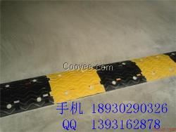 車庫道路減速帶價格