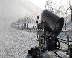 大型人工造雪机技术滑雪场全自动造雪机的特点